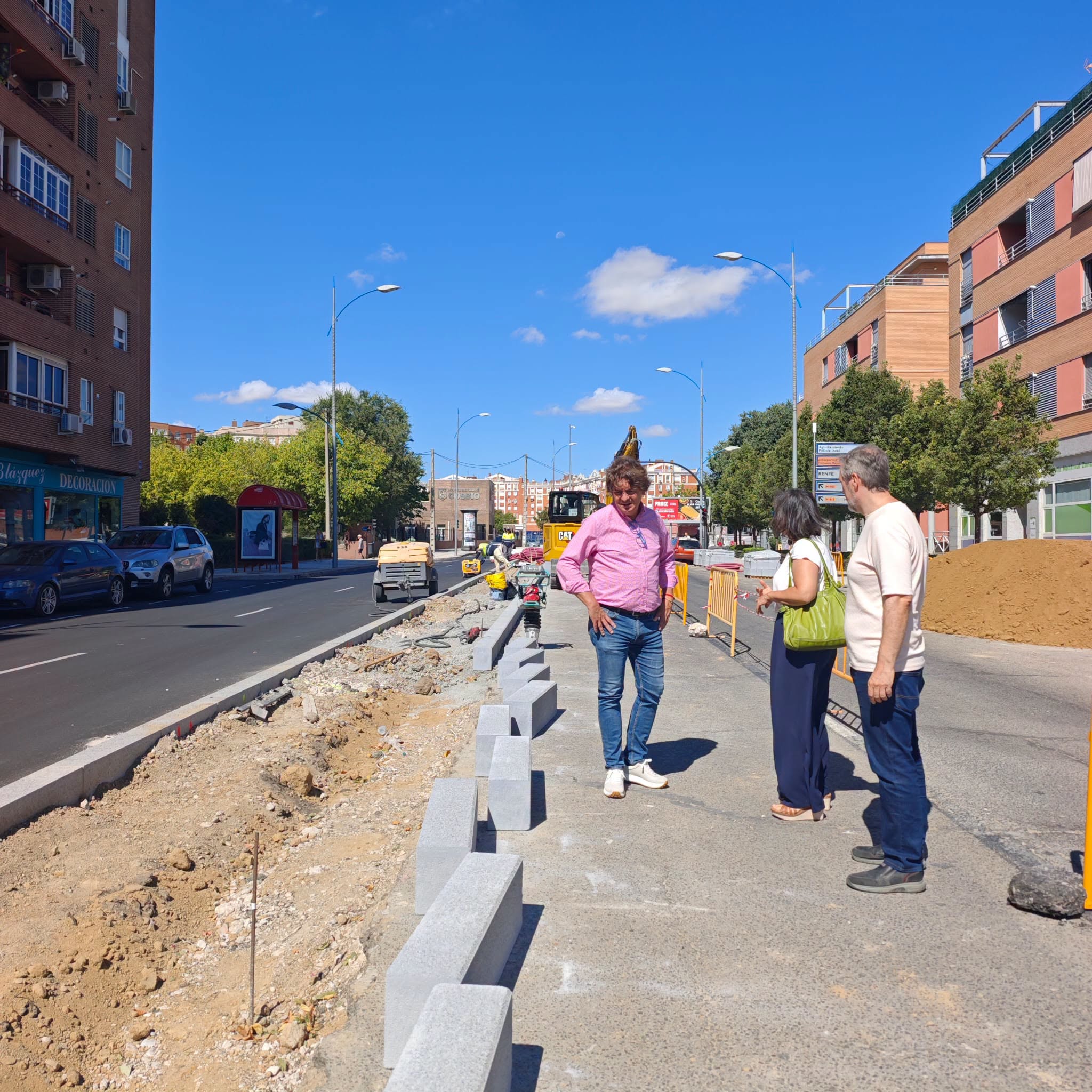 Alcalde visita las obras