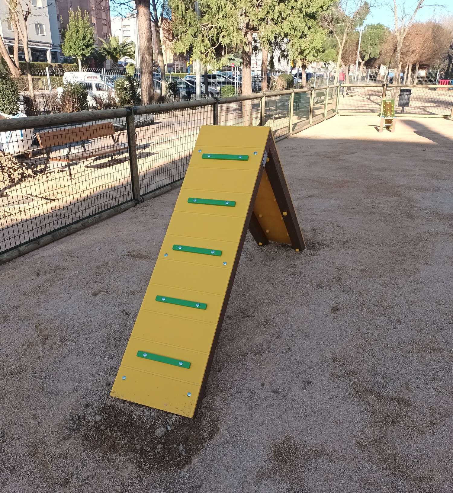 Detalle del área canina del Parque de los Estados