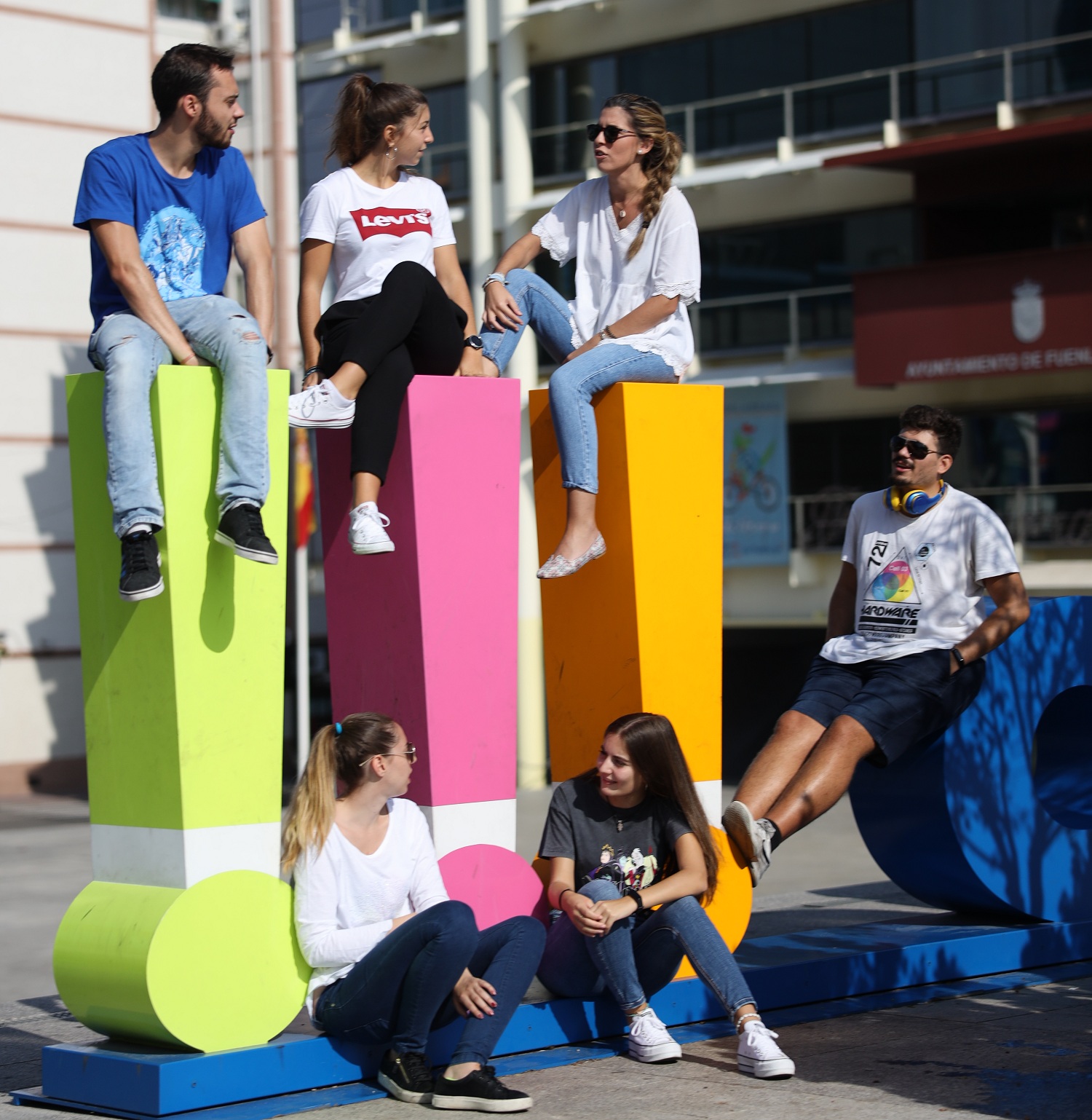 Detalle del cartel de las Universiayudas de 2019