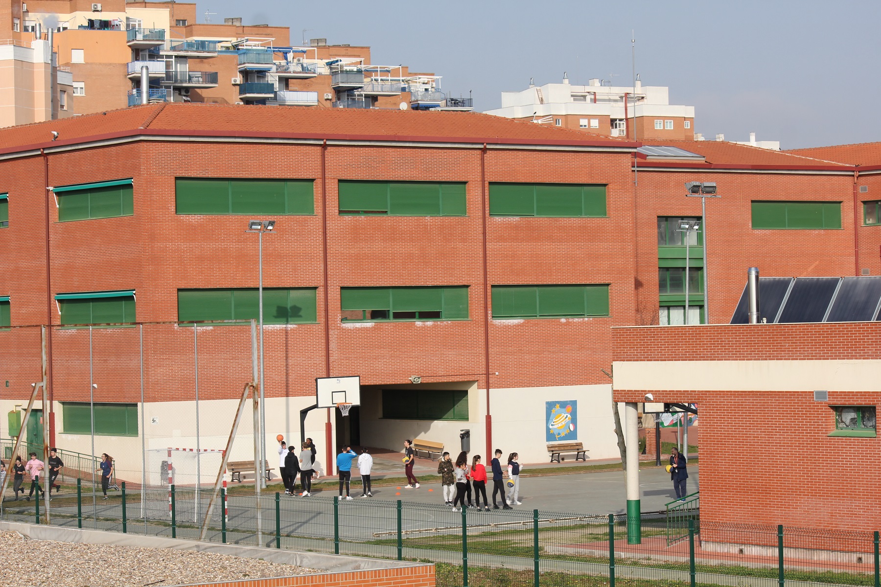 Mocion en defensa de la educacion publica