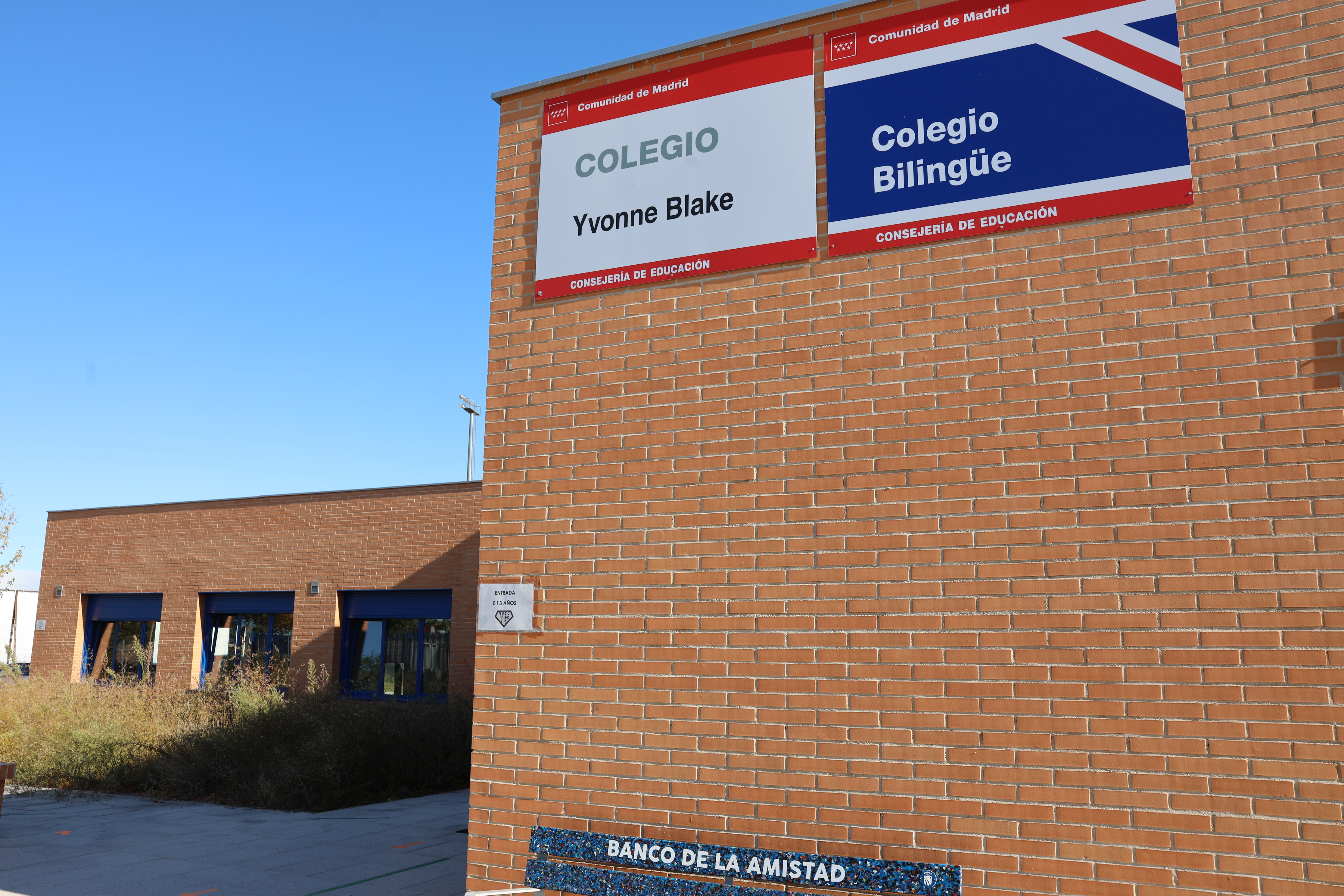 El Ayuntamiento exige que el colegio Yvonne Blake este terminado el proximo curso 10012025