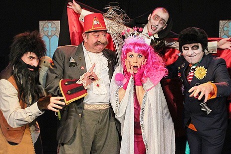 Personas disfrazadas para Halloween