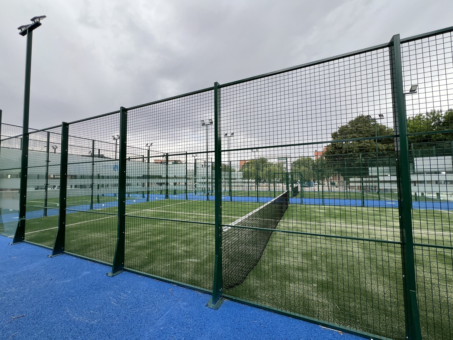 New padel courts open at La Cueva sports centre in Fuenlabrada