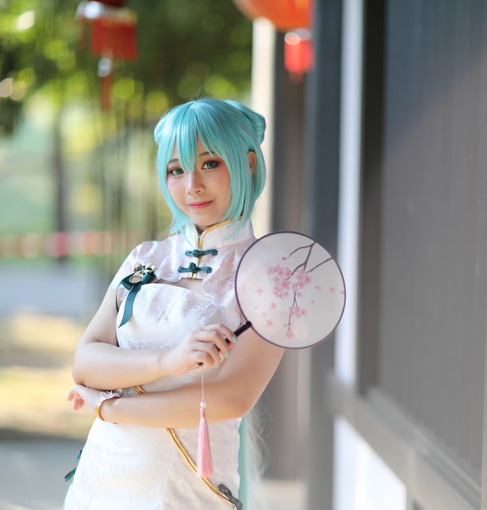 Chica disfrazada de magical girl