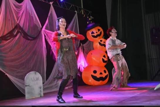 Concurso de Disfraces y Disco Zombie