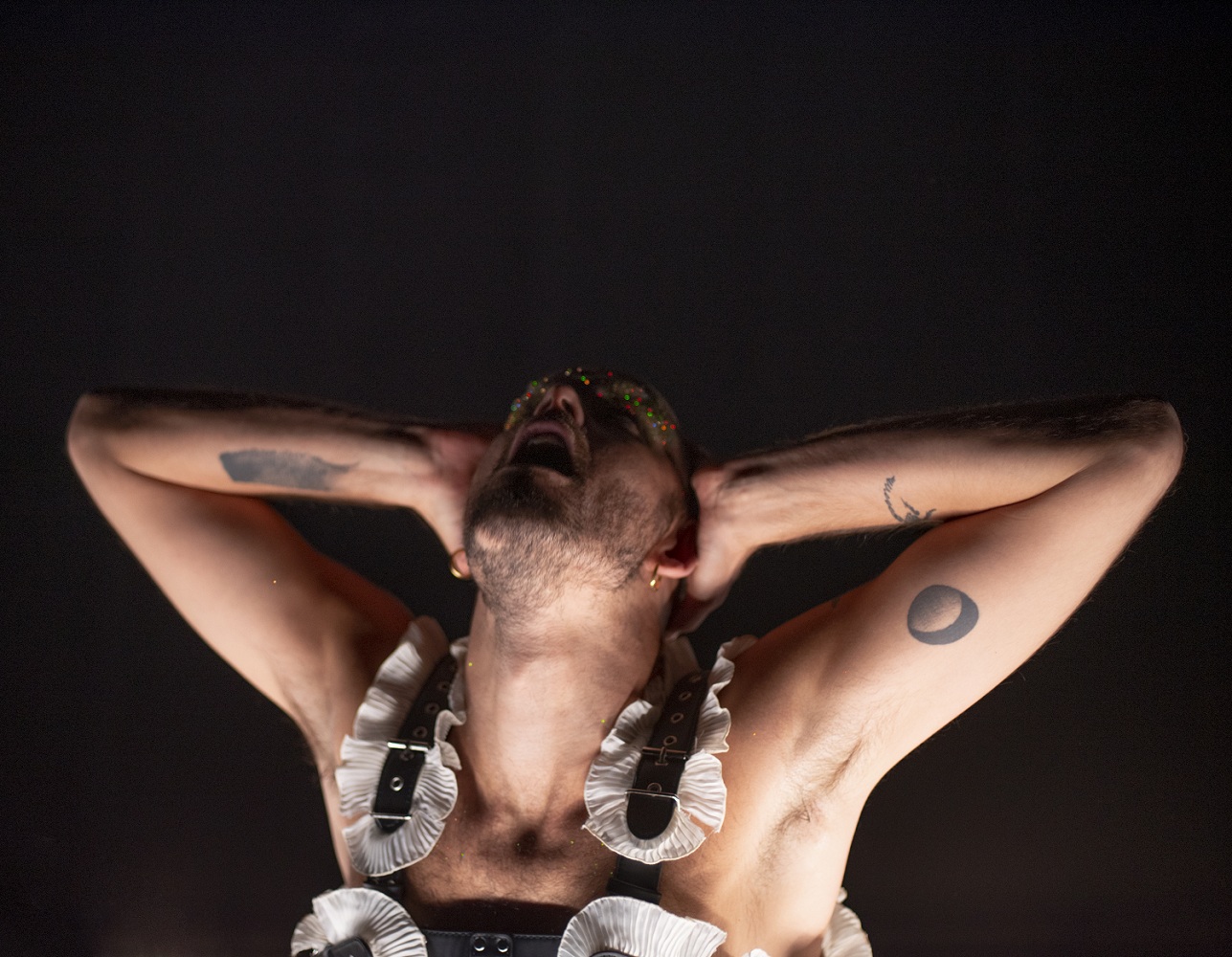 Bailarín de la compañía de Poliana Lima