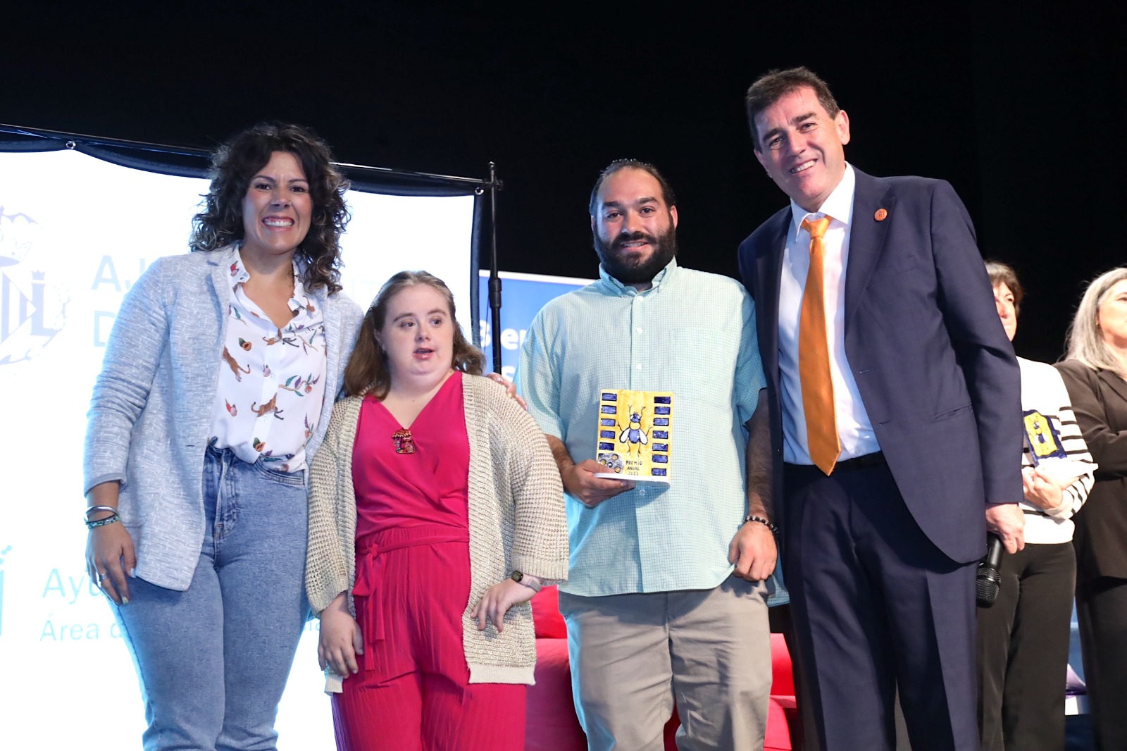 Premio a la Catedra de Innovacion en SS y Dependencia del Ayuntamiento de Fuenlabrada y la UNED 19102023