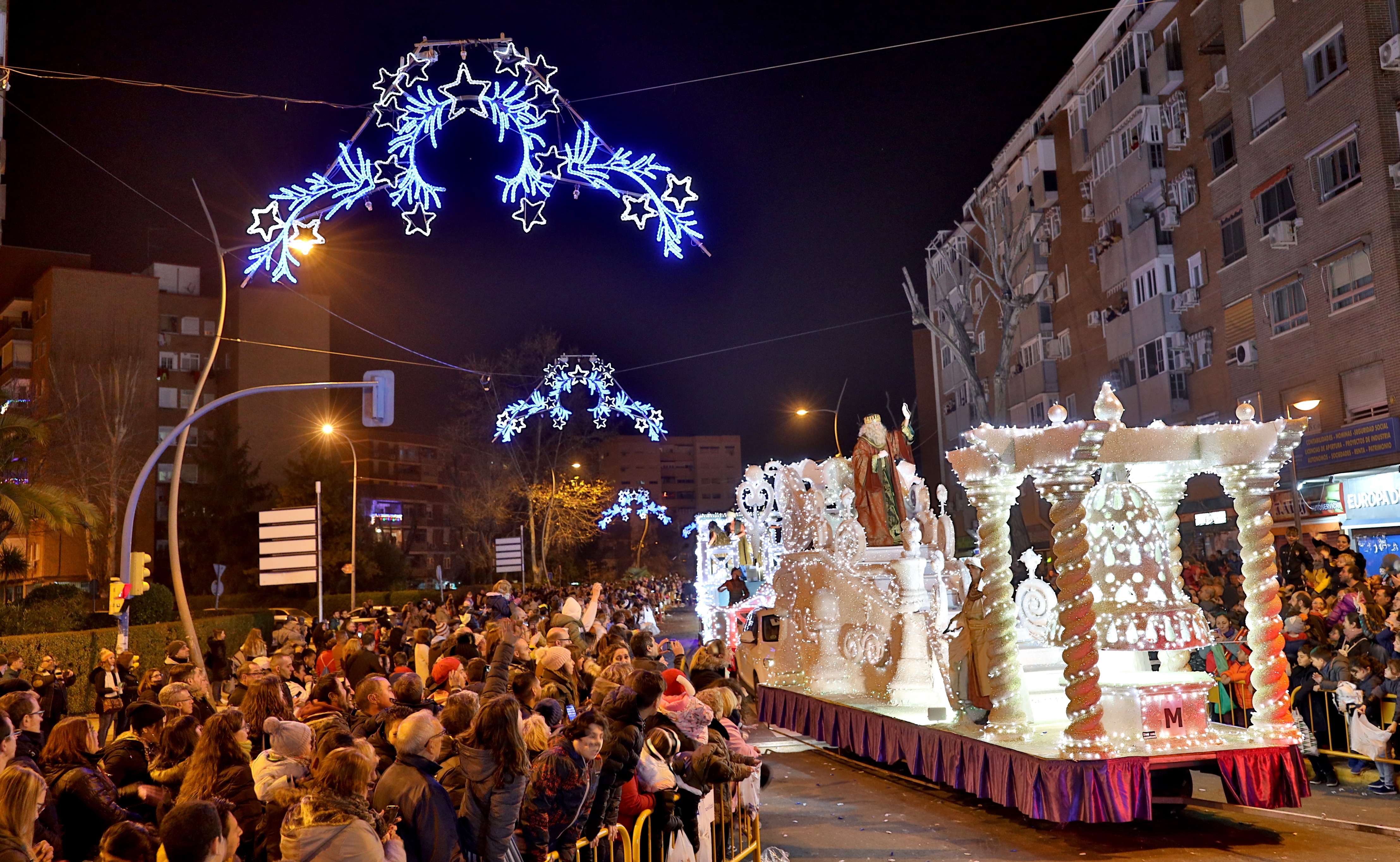 Cerca de medio centenar de carrozas acompanaran a los Reyes Magos en la Cabalgata de Fuenlabrada