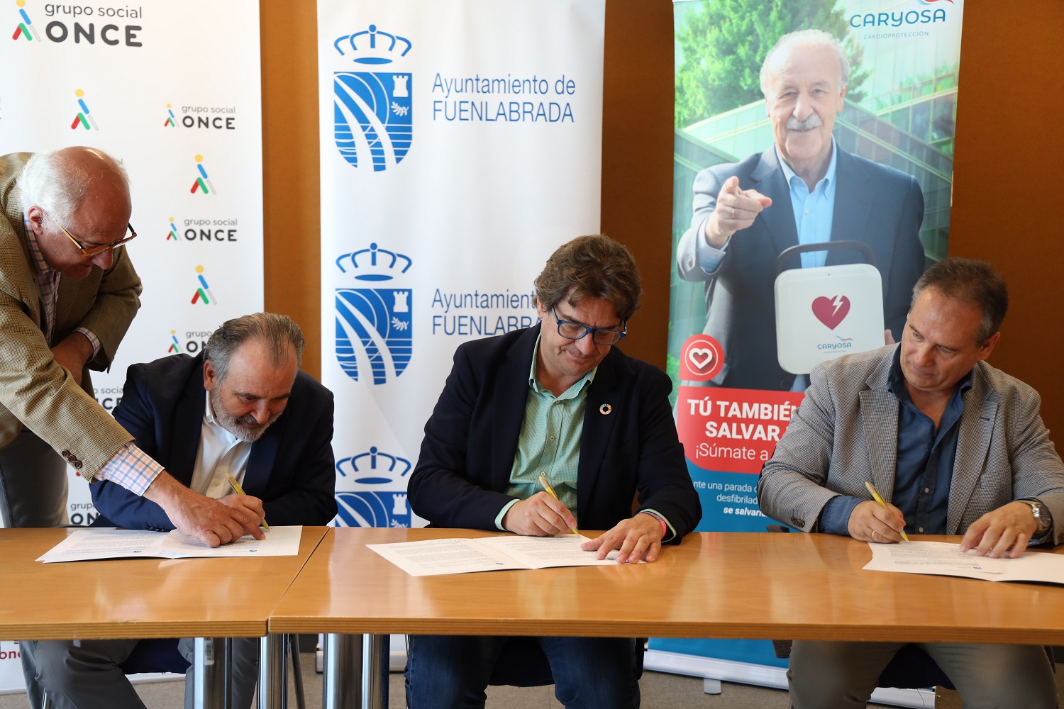 Momento de la firma del convenio